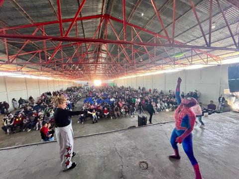 Celebra Día de Reyes Alcaldesa de Benito Juárez con niñez imagen 3