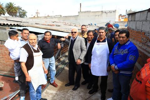 Con trabajo conjunto entre el ayuntamiento de Chiautempan y locatarios, se mejorará la techumbre del mercado municipal imagen 4