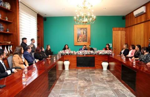 Entrega Presidenta del Poder Judicial Informe Anual de Actividades 2023 al Congreso del Estado imagen 4