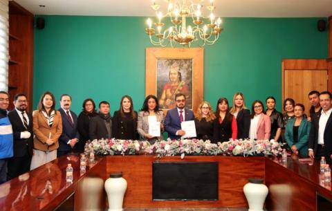 Entrega Presidenta del Poder Judicial Informe Anual de Actividades 2023 al Congreso del Estado imagen 6