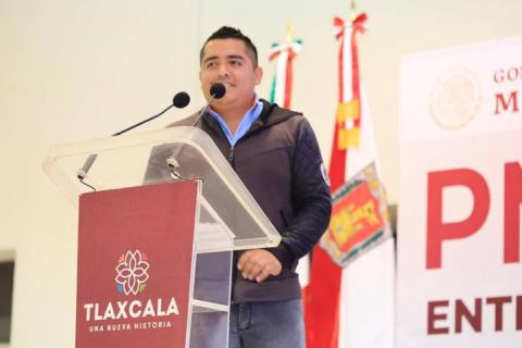 Encabezó gobernadora entrega de tarjetas del programa por una mejor vivienda imagen 4