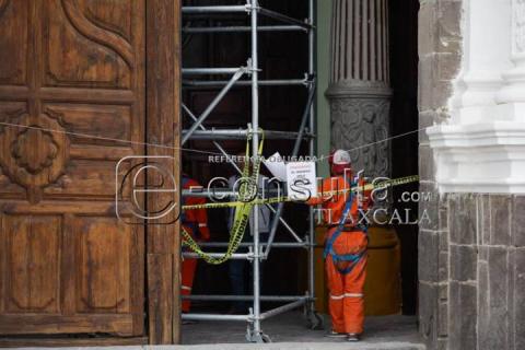 Restauran puerta dañada por incendio en iglesia de San José imagen 6