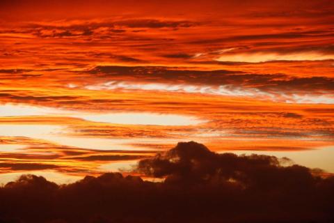 Se tiñe de rojo el cielo de Tlaxcala imagen 4