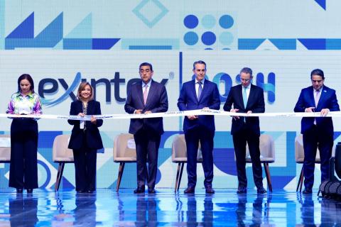 Sector textil, una de las fuentes más importantes de desarrollo: Cuéllar Cisneros imagen 1