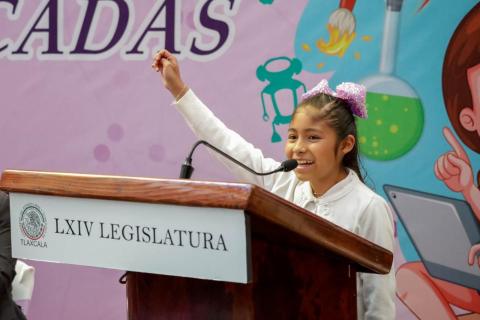 Reconocen a docentes y niñas destacadas en la tecnología imagen 2