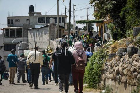 Con burros cargados de leña veneran a San José en la Trinidad Tenexyecac imagen 11