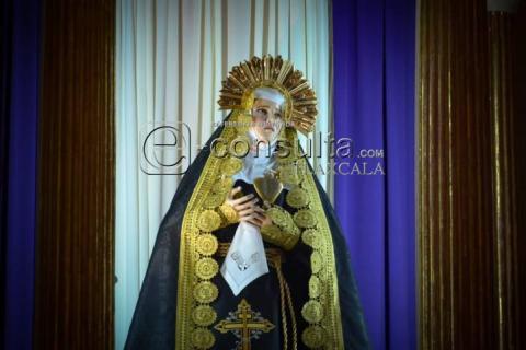 Celebración Sagrada: Unión y Reflexión bajo la Tutela Episcopal imagen 11
