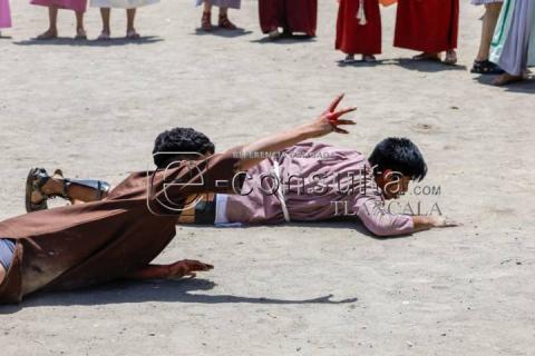 Destaca la representación del viernes santo en Aquiahuac imagen 3