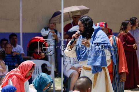 Destaca la representación del viernes santo en Aquiahuac imagen 4