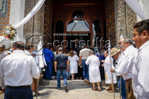 Realizan procesión en Tepeyanco por Domingo de resurrección imagen 5