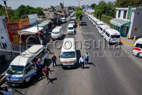 Protesta de Transportistas en Zacatelco, la capital del caos imagen 4
