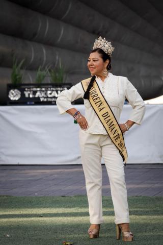 Llevan a cabo pasarela de moda artesanal en Tlaxcala imagen 8