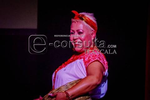 Nadia Rendón González coronada como ganadora de la final estatal del certamen SMI imagen 1
