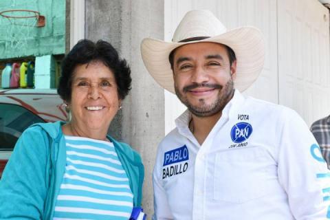 Pablo Badillo continá tocando puertas para seguir trabajando por Apizaco imagen 4