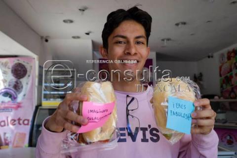 Venden tortas con mensajes motivadores en Tlaxcala imagen 2