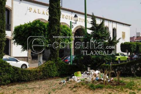 Continúa funcionando como basurero el parque Juárez de Tlaxcala imagen 4