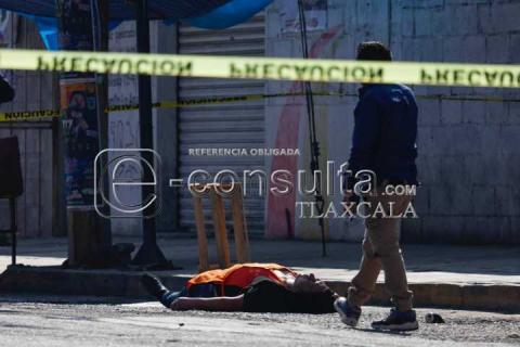 Ultiman a vendedor de pollos en Apetatitlán imagen 9