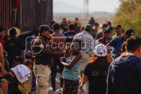 Frustran el sueño de mil 500 migrantes centroamericanos en Tlaxco imagen 9