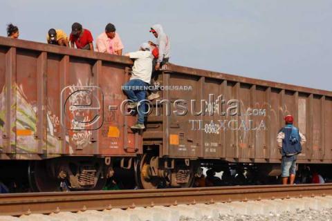Frustran el sueño de mil 500 migrantes centroamericanos en Tlaxco imagen 5