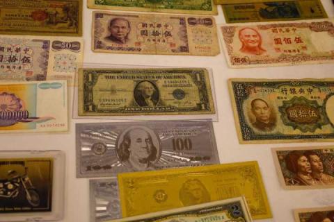 Realizan 8va Convención numismática en Apizaco imagen 3