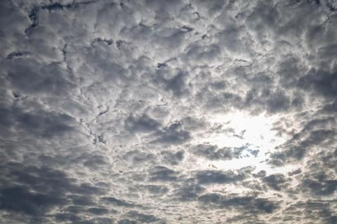 Amanece Tlaxcala con un cielo “aborregado” imagen 5