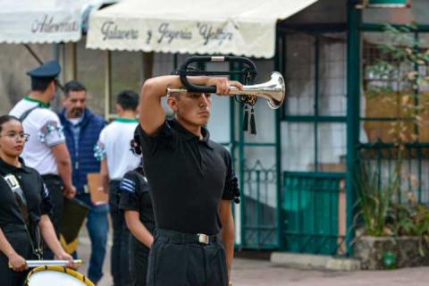 2da edición del concurso estatal de bandas de guerra CECyTE en Tlaxcala imagen 4