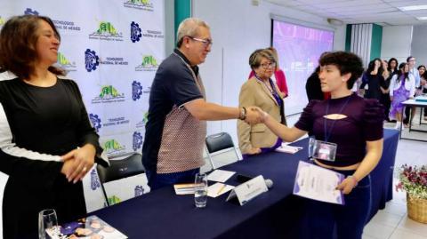 Beneficia segunda fase del programa tecnolochicas en tlaxcala a más de 100 estudiantes imagen 3