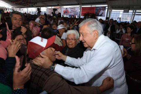 Coinciden AMLO y Sheinbaum en el liderazgo de la gobernadora de Tlaxcala imagen 1