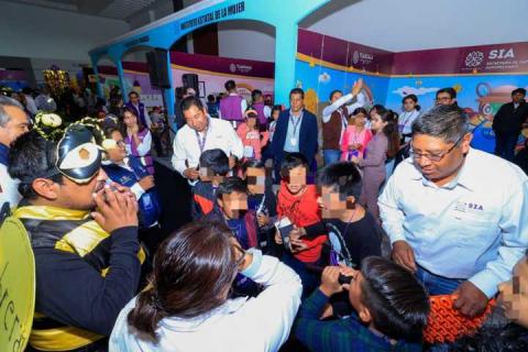 Visita Gobernadora “La ciudad de las y los niños” del SEDIF y escucha la voz de la infancia imagen 3