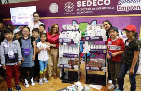 Visita Gobernadora “La ciudad de las y los niños” del SEDIF y escucha la voz de la infancia imagen 1