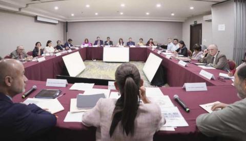 Asiste Lorena Cuéllar a reunión de gobernadores con la presidenta electa Claudia Sheinbaum imagen 2