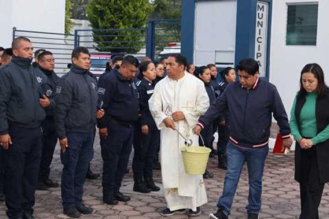 Nueva alcaldesa bendice instalaciones del CSPyTM de SPM imagen 3