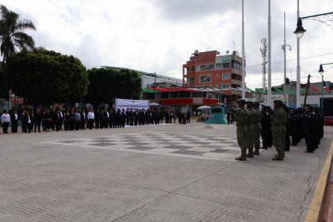 Ceremonia de incineración de bandera en San Pablo del Monte imagen 10
