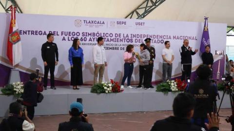 San Pablo Del Monte recibe fuego simbólico en conmemoración de la Independencia De México imagen 2