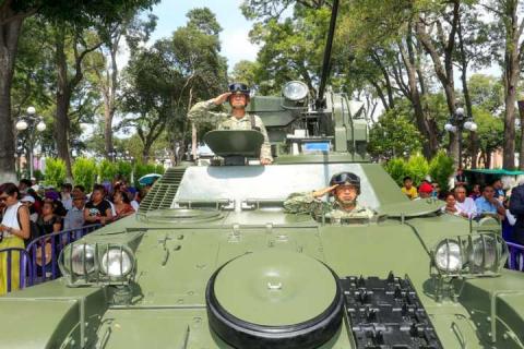 Encabeza Gobernadora Desfile Cívico Militar de la Independencia De México imagen 9