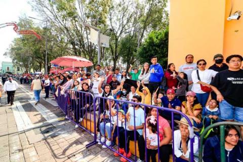 Encabeza Gobernadora Desfile Cívico Militar de la Independencia De México imagen 3