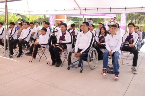 Despiden a delegación tlaxcalteca que participará en Para-Nacionales Conade 2024 en Oaxaca imagen 1