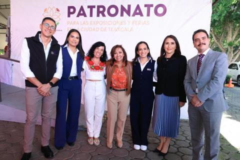 Entregan Gobernadora y SEDIF becas del programa de educación inicial y preescolar imagen 3