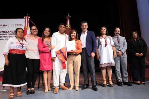 Entrega Gobernadora constancias a comunidades indígenas y afromexicanas imagen 6