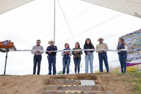 El campo vive su mejor momento: Gobernadora; entrega apoyos a productores imagen 12