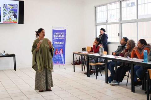 Inicia IEM talleres de salud menstrual en Mazatecochco imagen 3