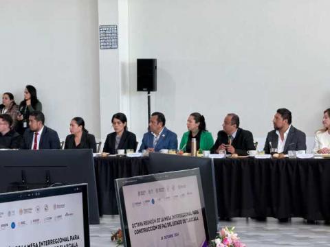 Ana Lucía Arce Refuerza Alianzas en Mesa Interregional por la Paz en Tlaxcala imagen 5