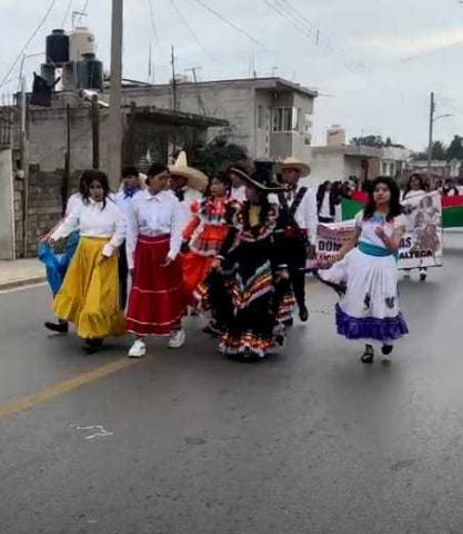 Alcalde de Tepetitla encabezó ceremonia y desfile conmemorativo a la revolución mexicana imagen 5