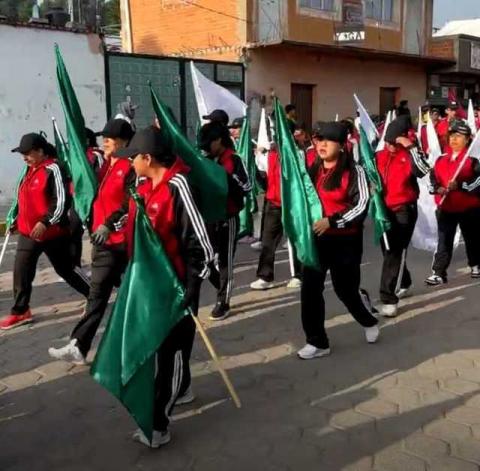 Alcalde de Tepetitla encabezó ceremonia y desfile conmemorativo a la revolución mexicana imagen 1