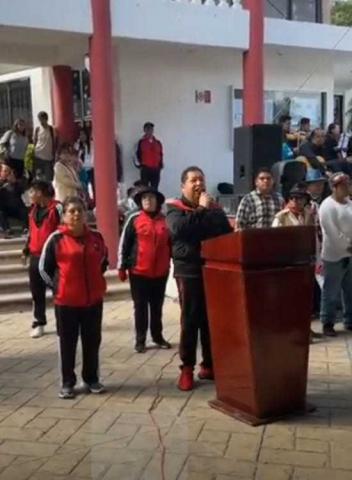 Alcalde de Tepetitla encabezó ceremonia y desfile conmemorativo a la revolución mexicana imagen 4
