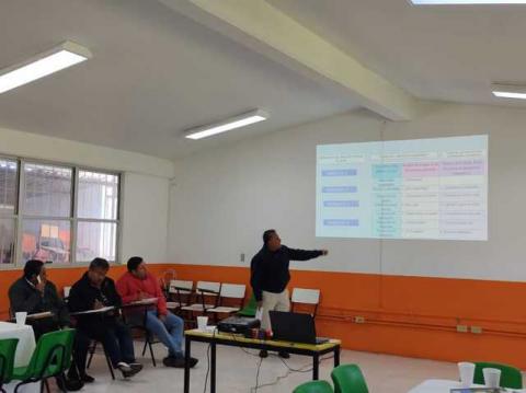 Realiza curso Zona 02 de Telesecundarias Estatales imagen 4