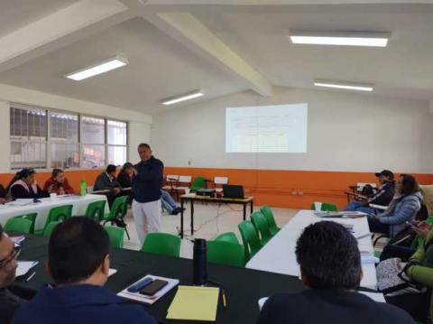 Realiza curso Zona 02 de Telesecundarias Estatales imagen 1