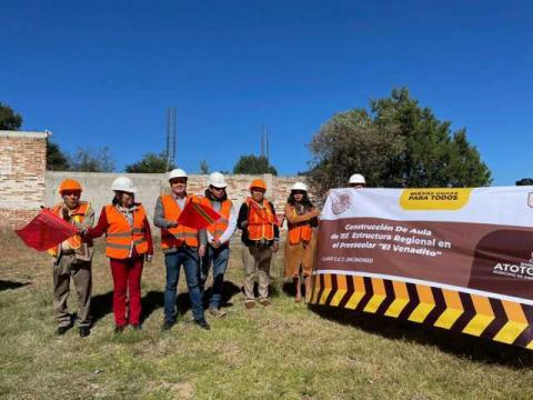 Mau Castañón inicia obras en el Venadito imagen 5