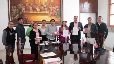 Ivonne Roldán firma convenio de colaboración con la Brigada de Educación para el Desarrollo Rural imagen 1