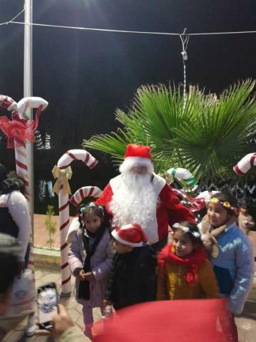 La Navidad llegó a San Juan Huactzinco con el encendido de la Villa Navideña imagen 9